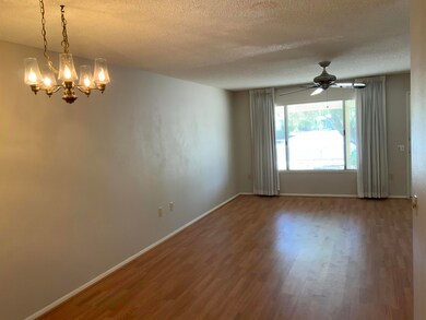 5E2D0552-A180-4A6B-96D4-74E052769E56