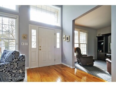 1547 Orchard Cir unit 1547, Naperville, IL 60565 - photo 2