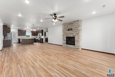 961 Thomas Dr Dr, Centerville, SD 57014 - photo 2