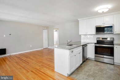 1334 Montgomery Ave unit E2, Narberth, PA 19072 - photo 6