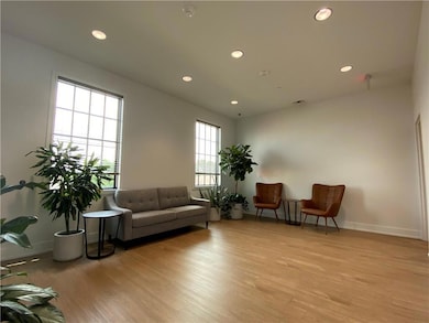 3969 Tchoupitoulas St unit C, New Orleans, LA 70115 - photo 3