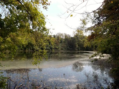 1204 S Clinton Rd, Caseyville, IL 62232 - photo 3