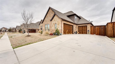 9117 Northampton Dr, North Richland Hills, TX 76182 - photo 3