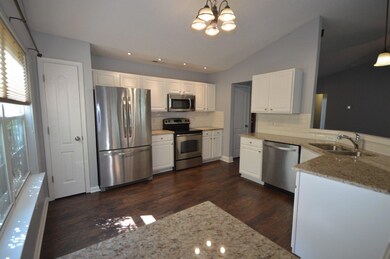 103 Atkinson Ct, Apex, NC 27502 - photo 7