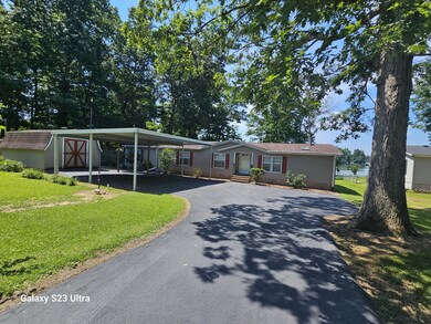 1538 Lakeshore Dr, Beechgrove, TN 37018 - photo 2