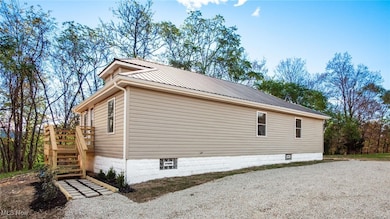 718 3rd St, Philo, OH 43771 - photo 4