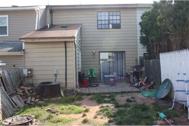 415 Colonial Dr, East Greenville, PA 18041 - photo 5