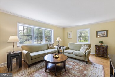 409 Parry Dr, Moorestown, NJ 08057 - photo 4