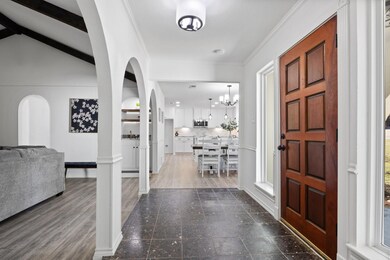 209 Roaring Springs Dr, Joshua, TX 76058 - photo 3