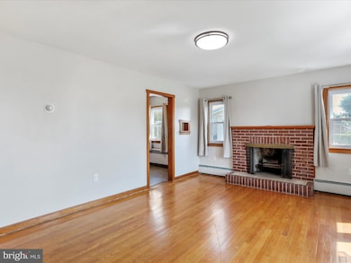 622 S Allison St, Greencastle, PA 17225 - photo 5