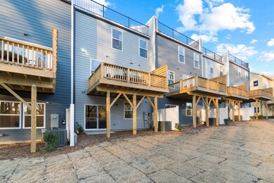 1926 Fahey Dr unit 105- Louisa, Apex, NC 27502 - photo 2