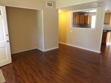 10727 Kyle Dr, Jacksonville, FL 32218 - photo 6