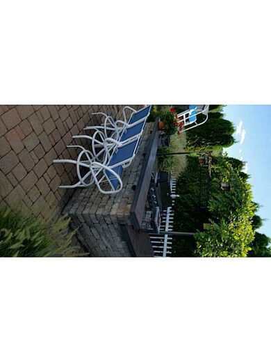 Patio/Deck. Outdoor Kitchen