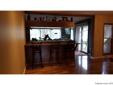 136 Lakeland Dr, Galesburg, IL 61401 - photo 5