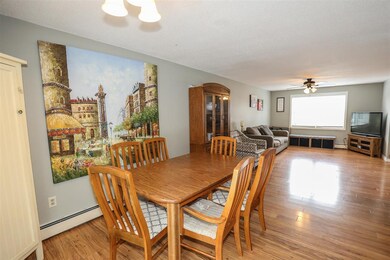 51 Dale Rd unit B, Hooksett, NH 03106 - photo 3