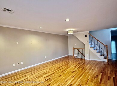 20 El Camino Loop unit 1, Staten Island, NY 10309 - photo 5
