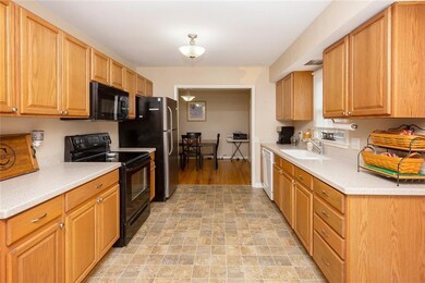 3417 E 29th St, Des Moines, IA 50317 - photo 7