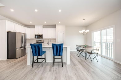 7120 Shady Brook Bend, Middletown, OH 45044 - photo 2