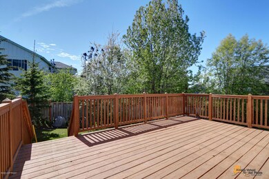 Goldenview back deck