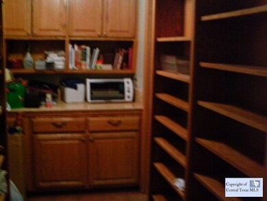 1148 Thousand Oaks Loop, San Marcos, TX 78666 - photo 5