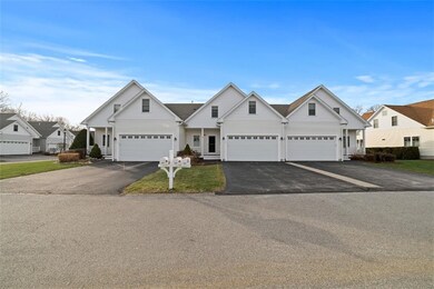 189 Southwinds Dr unit 9, Wakefield, RI 02879 - photo 5