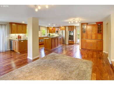 2860 Chuckanut St, Eugene, OR 97408 - photo 6