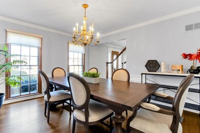 38 Christina Cir, Wheaton, IL 60189 - photo 6