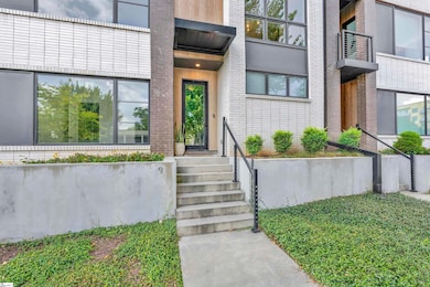 611 N Main St unit 9, Greenville, SC 29601 - photo 2