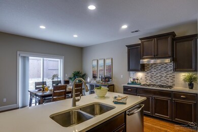 20583 SE Cameron Ave, Bend, OR 97702 - photo 2