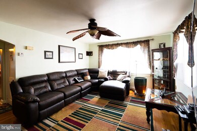 226 Folsom Ave, Folsom, PA 19033 - photo 5