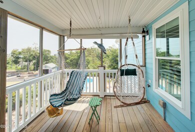 Main Floor Screened Deck V2