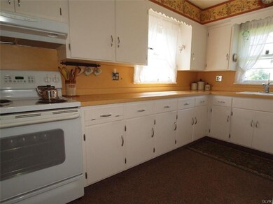 1245 Seifert Rd, Nazareth, PA 18064 - photo 4