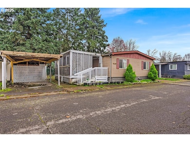 4882 Lancaster Dr NE unit 127, Salem, OR 97305 - photo 2