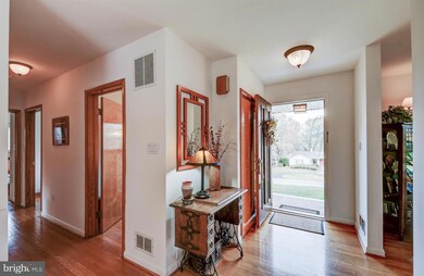 711 Stone Barn Rd, Towson, MD 21286 - photo 3