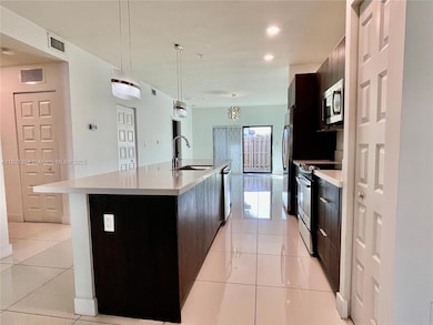 7805 NW 104th Ave unit 5, Doral, FL 33178 - photo 5