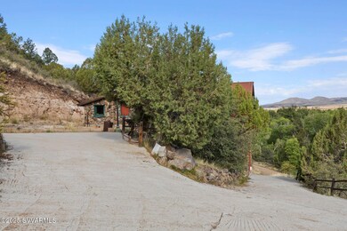 006-Front Exterior