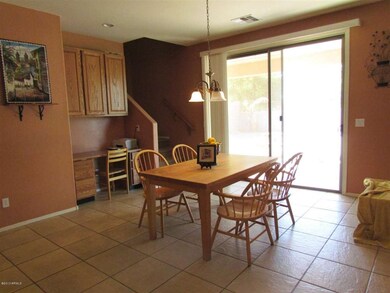 Kitchen nook!!