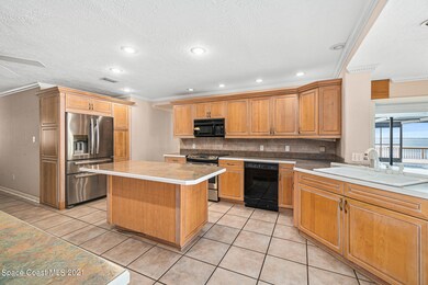 Open Kitchen