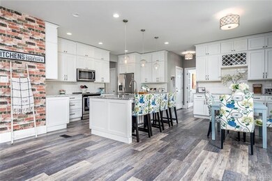 2663 Fines Creek Dr, Statesville, NC 28625 - photo 3