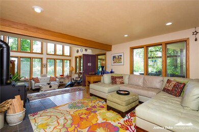 16076 Hazel Valley Rd, Fayetteville, AR 72701 - photo 5