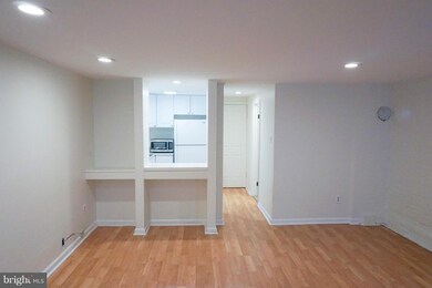 2109 19th St NW unit B, Washington, DC 20009 - photo 4