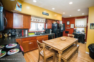 322 S 9th Ave, Scranton, PA 18504 - photo 2
