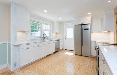 53 Bell St unit 5557, Nashua, NH 03064 - photo 3