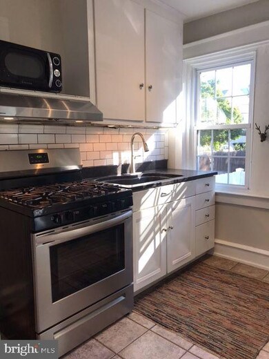 335 S Union St, Kennett Square, PA 19348 - photo 5