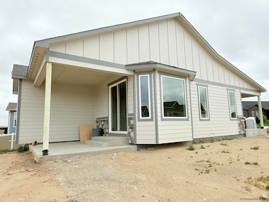 2102 Pack Saddle Rd, Cheyenne, WY 82007 - photo 4