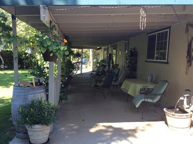 1274 Gardendale Ave, Medford, OR 97504 - photo 3