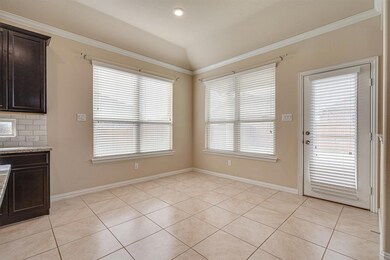 4112 Hialeah Dr, Denton, TX 76210 - photo 7