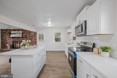 205 Weston Ave, Gloucester City, NJ 08030 - photo 2