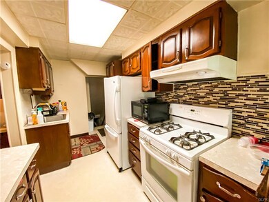 553 Park Place, Bethlehem, PA 18018 - photo 4