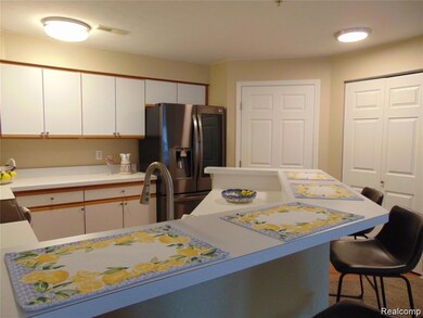 1429 Millbrook Trail unit 172, Ann Arbor, MI 48108 - photo 6
